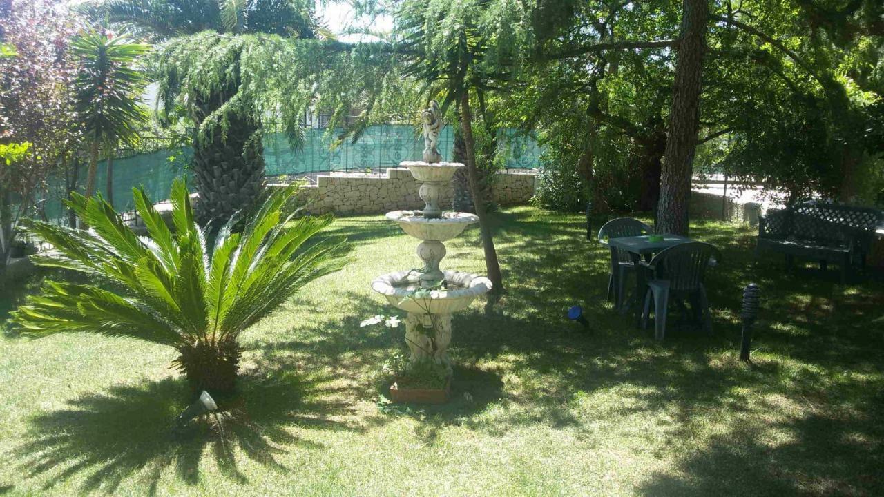 B&B Lo Smeraldo Castellana Grotte Exterior photo